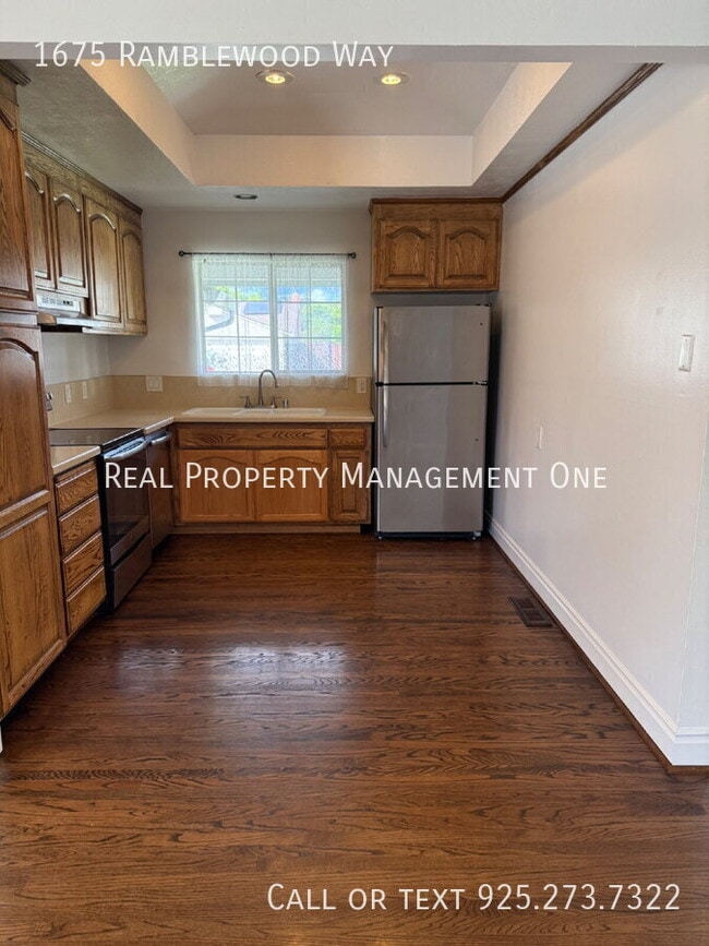 Building Photo - 1675 Ramblewood Way