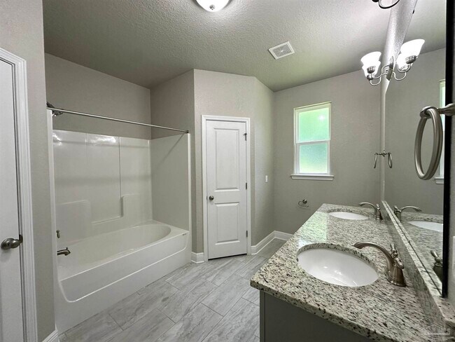 Building Photo - 3877 Ranch Rd
