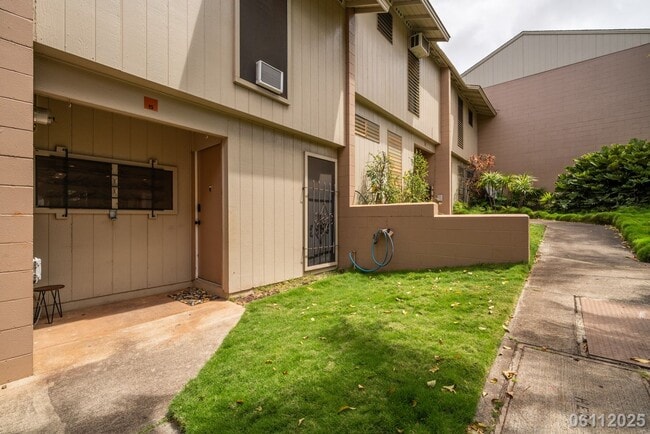 Building Photo - (2bd / 1ba / 1 parking Condo in Makakilo G...