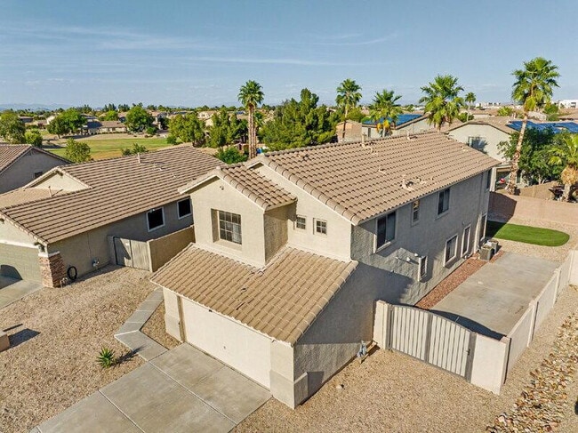 Building Photo - 16317 N 152nd Ave