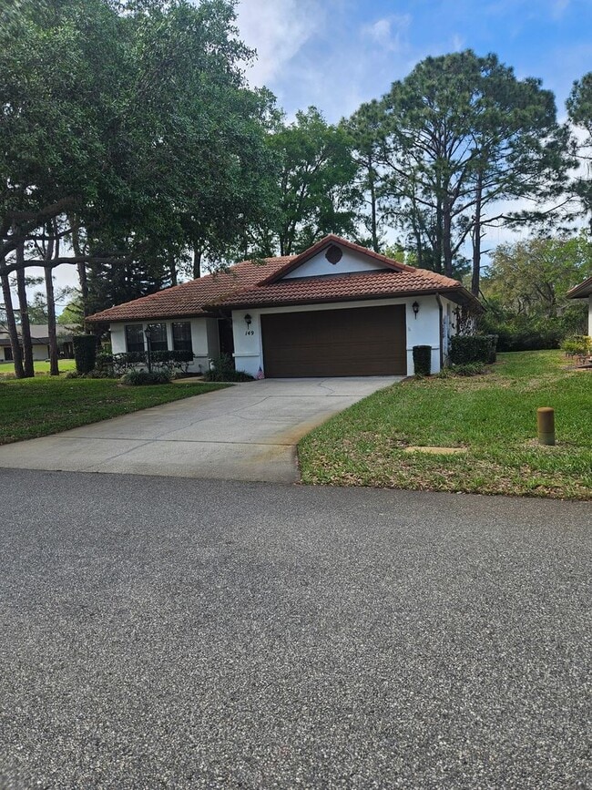 Building Photo - 2 BEDROOM 2 BATH HOME IN  PELICAN BAY GATED COMMUNITY