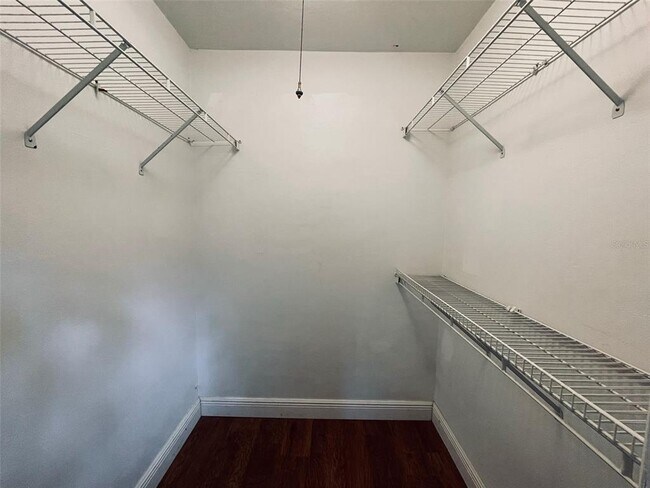 Building Photo - 1039 S Frankland Rd