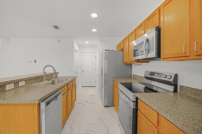 Building Photo - 2016 Portcastle Cir
