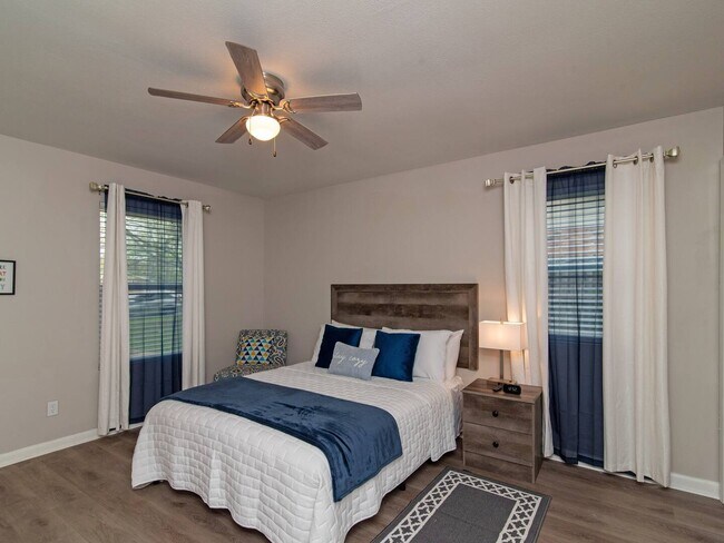 Building Photo - 5807 Pecan Lake Rd