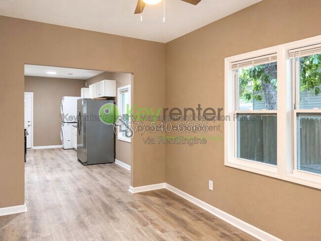 Building Photo - 4909 Killam Ave
