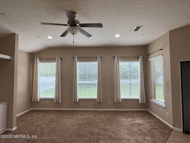 Building Photo - 95470 Sonoma Dr