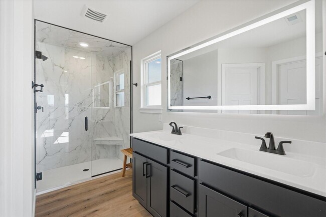 Building Photo - 14591 Wellstead Dr