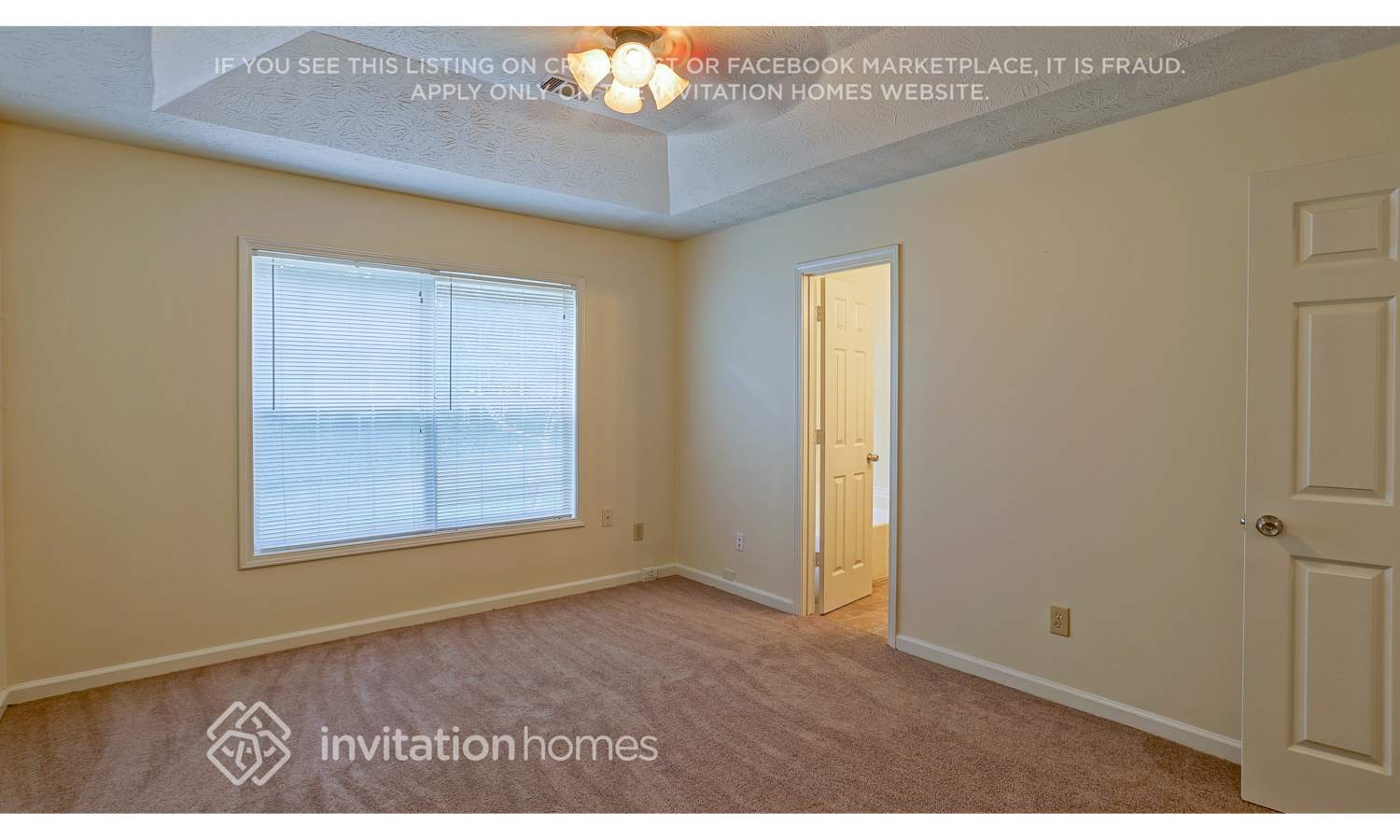 Building Photo - 221 River Birch Dr