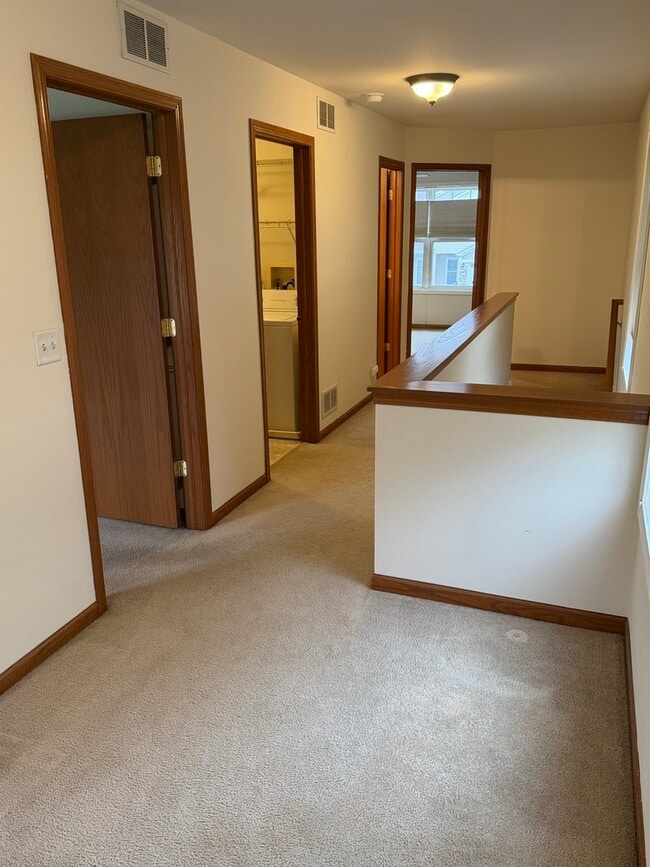 Building Photo - 2282 Flagstone Ln