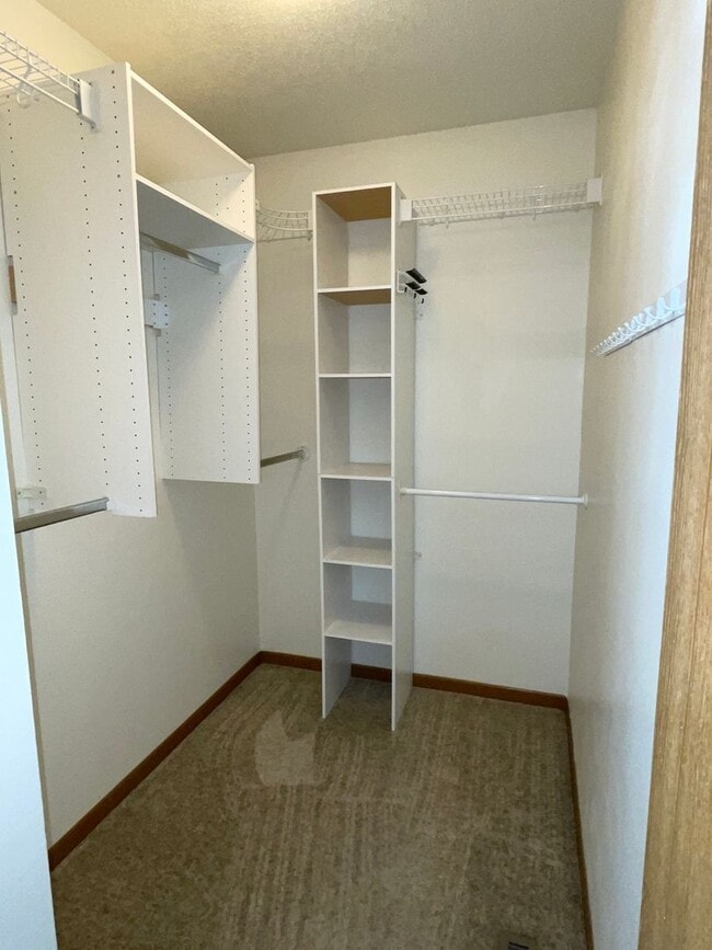 Building Photo - * LIMITED-TIME: $750 Move-In Credit * 4 Bedroom, 2 Bath Home for Rent