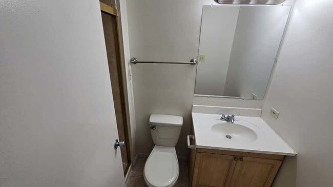 Building Photo - 4014 193rd St