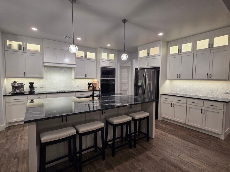 Building Photo - 16408 Brookefield Dr