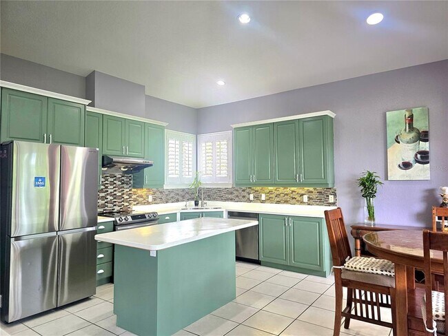 Building Photo - 5429 46th Ct W