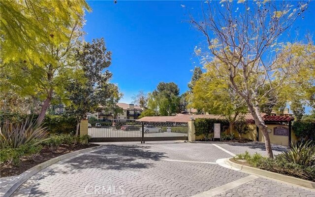 Building Photo - 25601 Indian Hill Ln