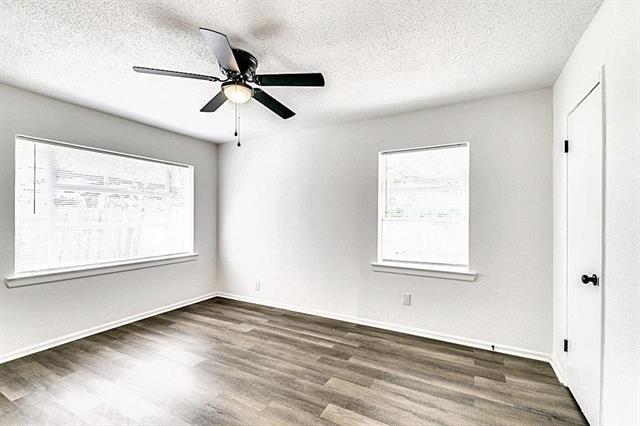 Building Photo - 2322 San Paula Ave