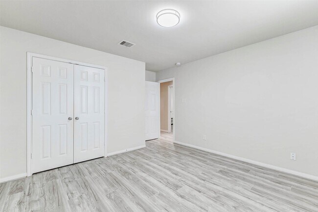 Building Photo - 19110 Canaras Ct