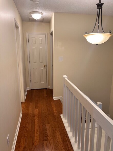 Building Photo - 4537 Cross Ridge Ln