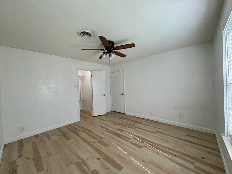 Bedroom - 1316 Graycreek Ln