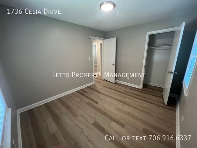Building Photo - Adorable Rental Ready TODAY!