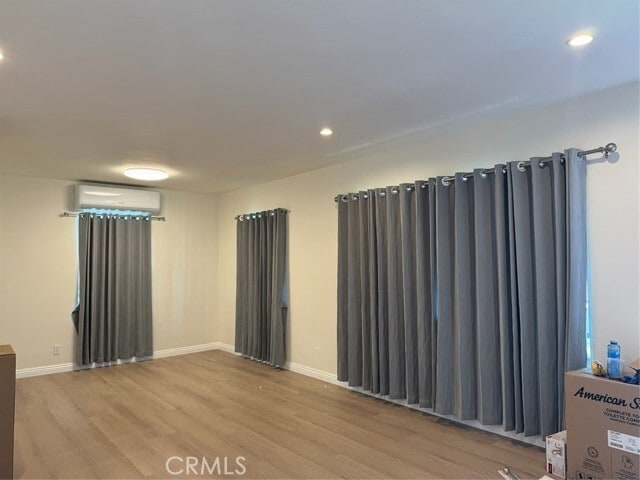 Building Photo - 604 W Hammel St