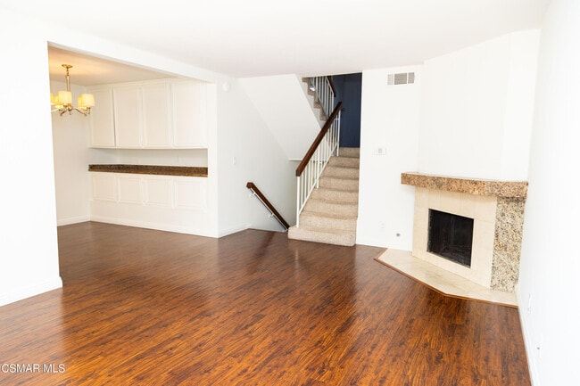 Building Photo - 1339 Ramona Dr