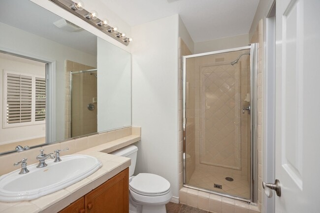 Building Photo - Exclusive Pelican Ridge Home.