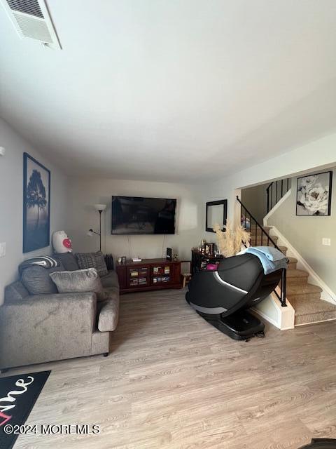 Building Photo - 7 Jesse Rd