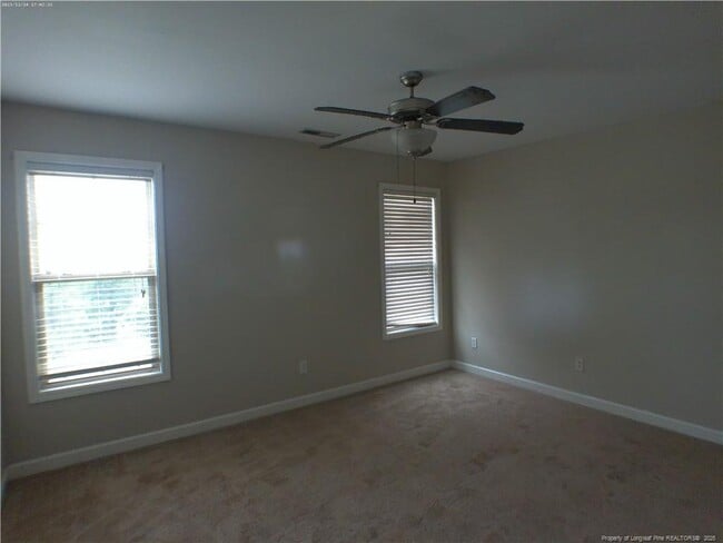 Building Photo - 952 Ronald Reagan Drive
