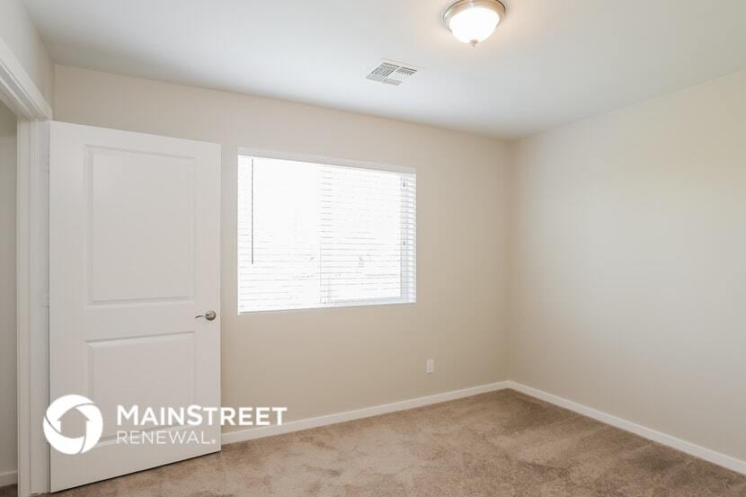 Building Photo - 2000 N 36th St