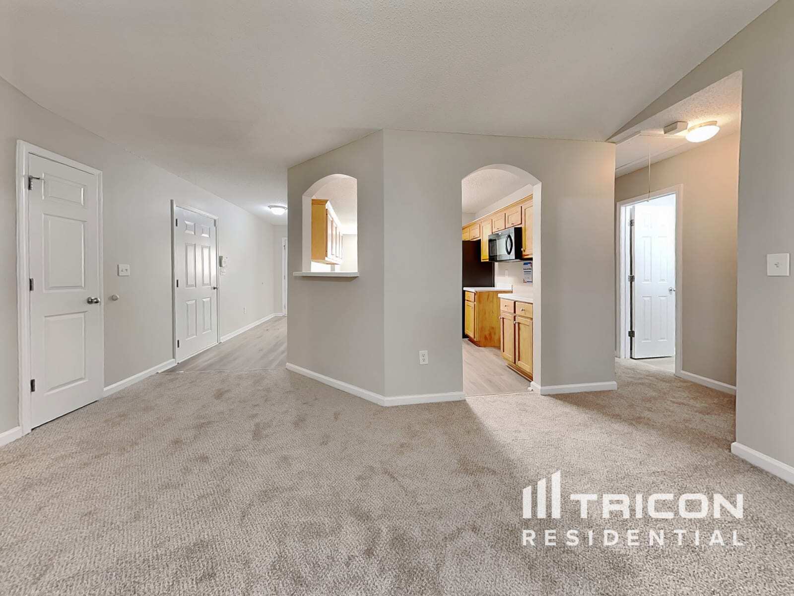 Building Photo - 294 3rd Ave