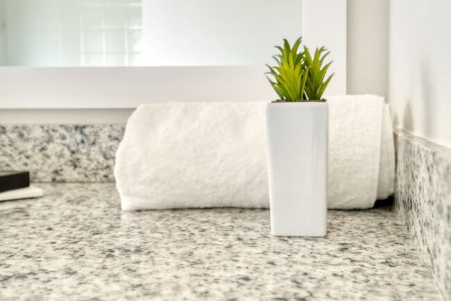 Building Photo - 2548 SW 13th St