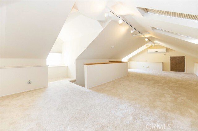 Building Photo - 38900 Ave Arriba