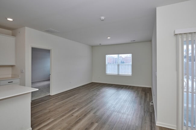 Building Photo - 1179 Woodlily Ln