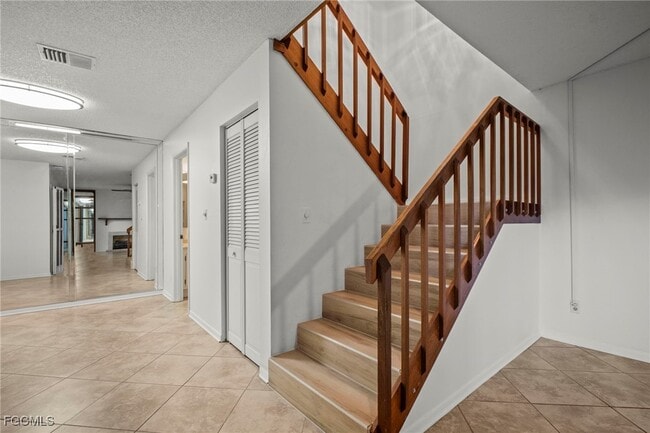 Building Photo - 1703 Park Meadows Dr