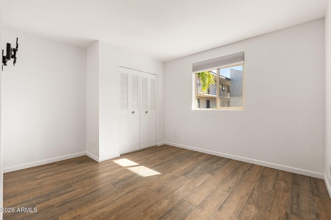 Building Photo - 4727 E Lafayette Blvd