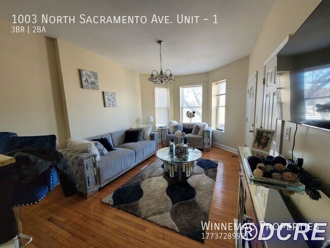 Building Photo - 1003 N Sacramento Ave