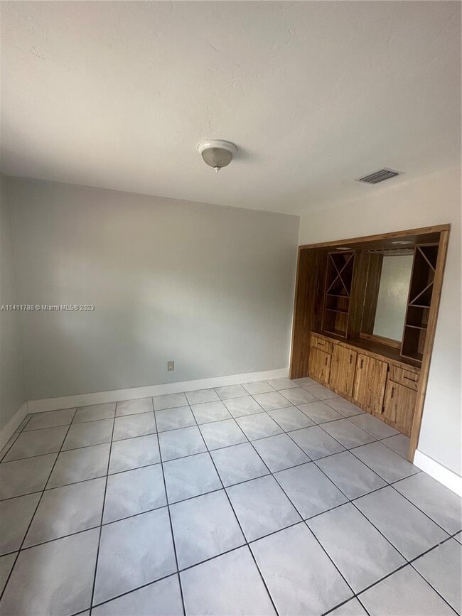 Building Photo - 13125 SW 18th Terrace