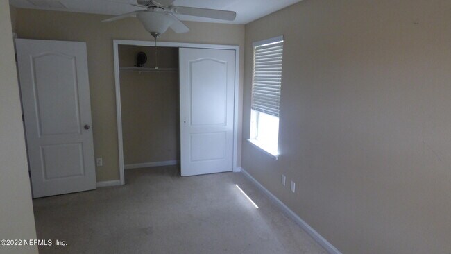 Building Photo - 625 Oakleaf Plantation Pkwy