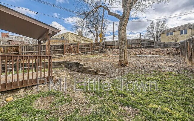 Building Photo - 256 W Jefferson Ave