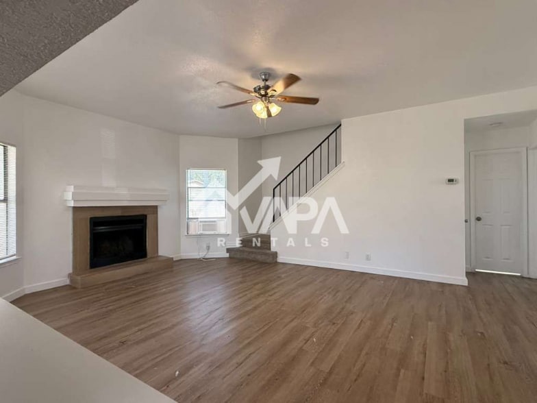 Building Photo - 747 Cypressfield Dr