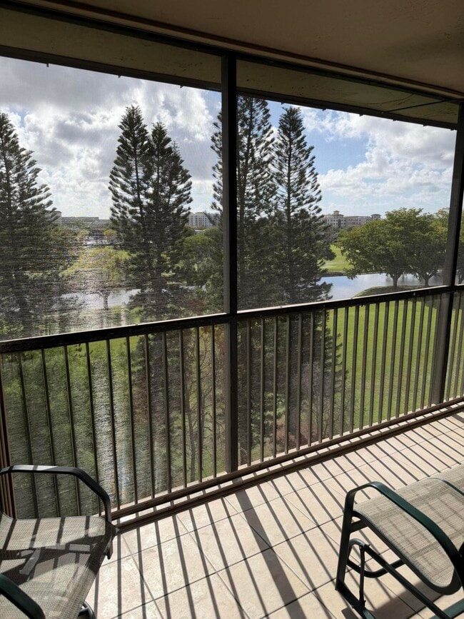 Building Photo - 3150 W Rolling Hills Cir