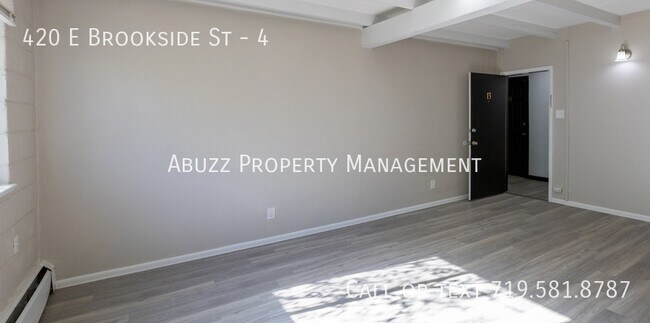 Building Photo - Brookside