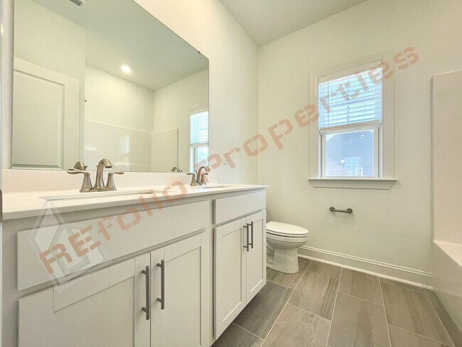 Building Photo - 709 Hardin Hill Lane