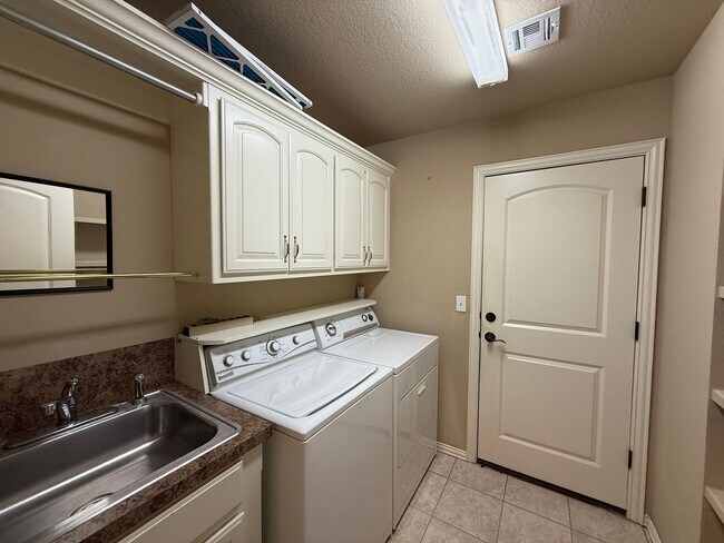 Building Photo - COMING SOON- 3 Bedroom With Whole House Generator, Bonus Room, Pet Friendly