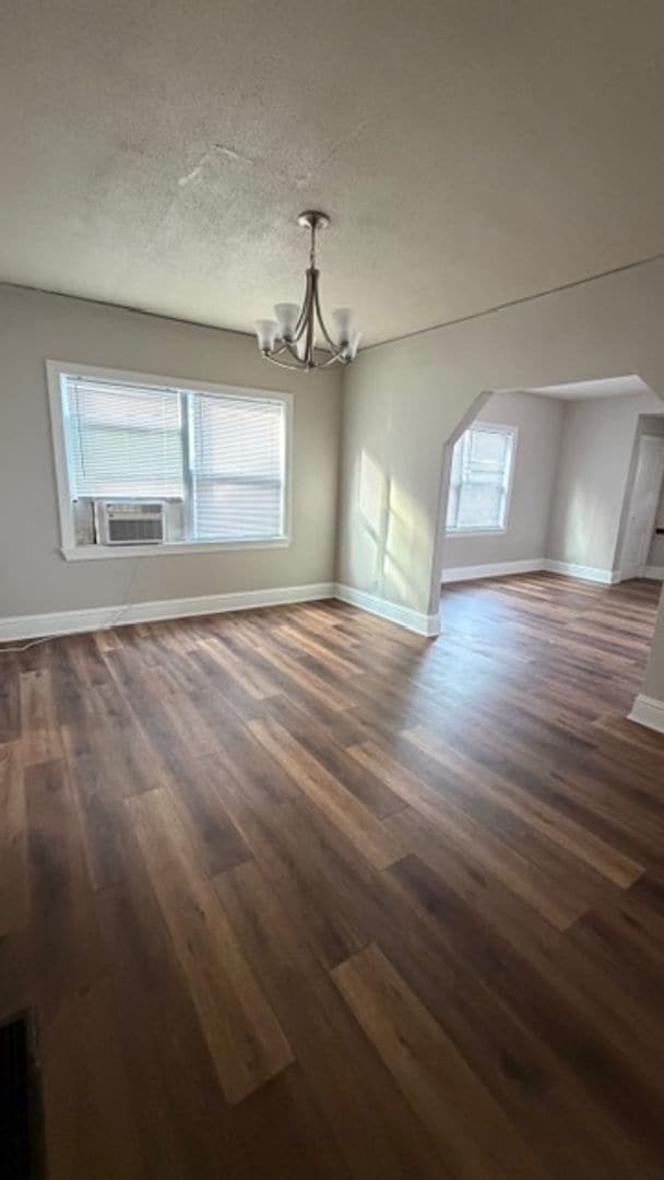 Building Photo - 5 Calvin Ln