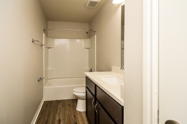 Building Photo - 2022 Sweet Lilac Dr