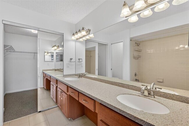 Building Photo - 484 Santa Cruz Pl NE