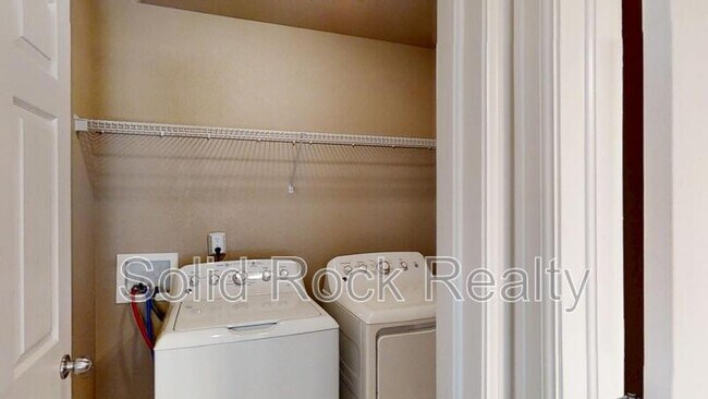 Building Photo - 4943 Rusty Nail Point