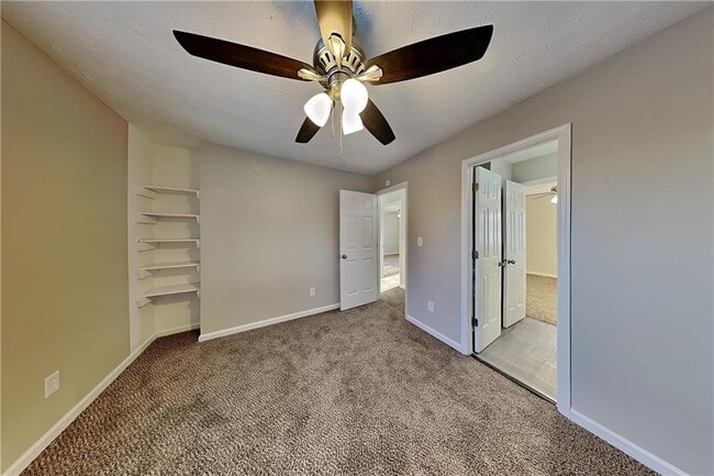 Building Photo - 4440 Coventry Ct