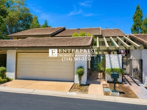 Building Photo - Beautiful 3-bedroom Anaheim Hills home with private patios and community pool!
